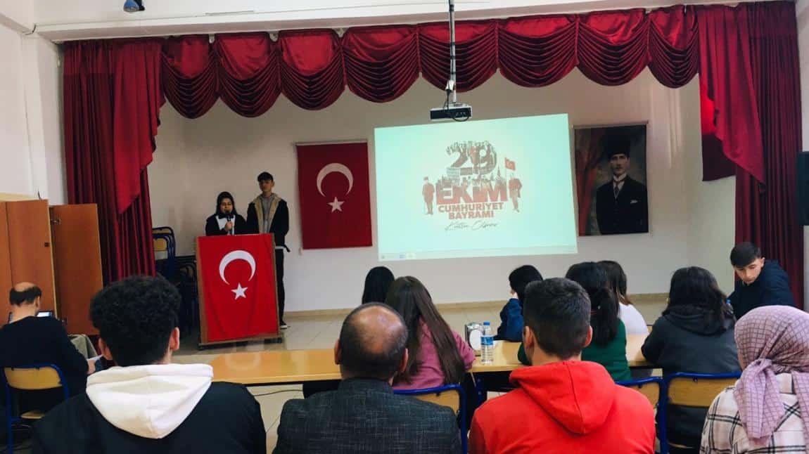 Okulumuzda Ek M Cumhur Yet Bayrami Kutlandi Aybast Anadolu Lisesi